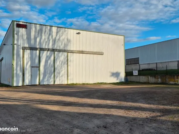 Local d'activité / Dépôt / Stockage