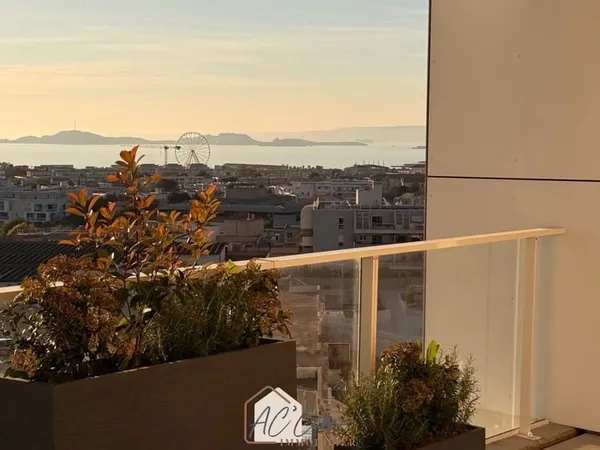 MARSEILLE 13008 - APPARTEMENT T4 118M2 ENTRE CIEL ET MER