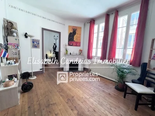 Quartier Les Chalets - T3 traversant - Cour privative et calme