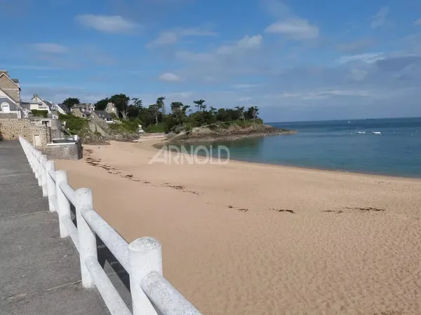 Discret à Saint-Malo/Rothéneuf propriété 4 chambres à 2 pas de l