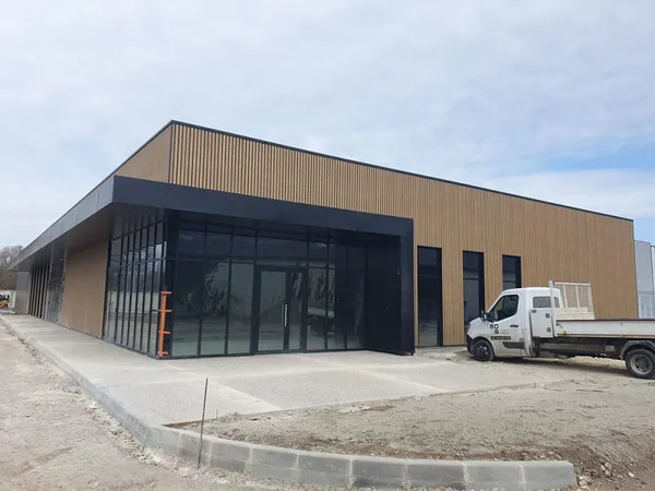 Local commercial à LOUER