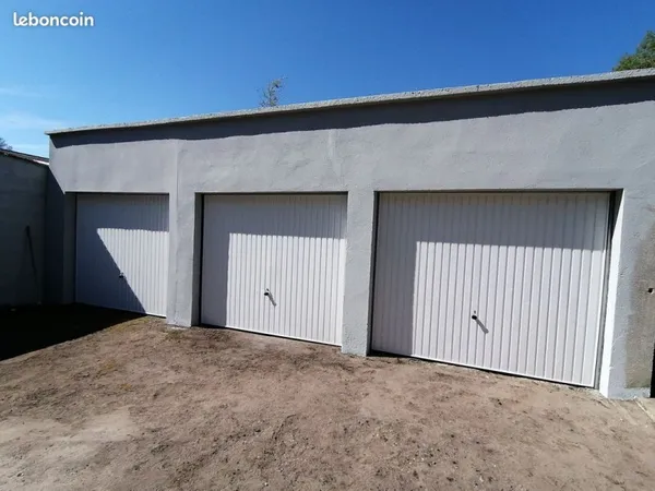 Garage goudronné de 14m²