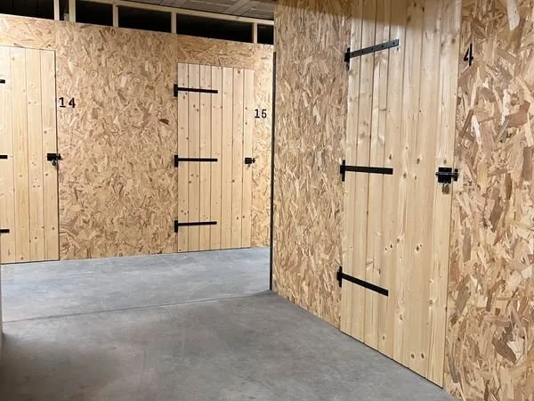 BOX de stockage / Garde meuble