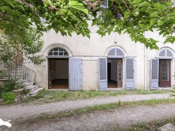 Maison 9 pièces 200 m²