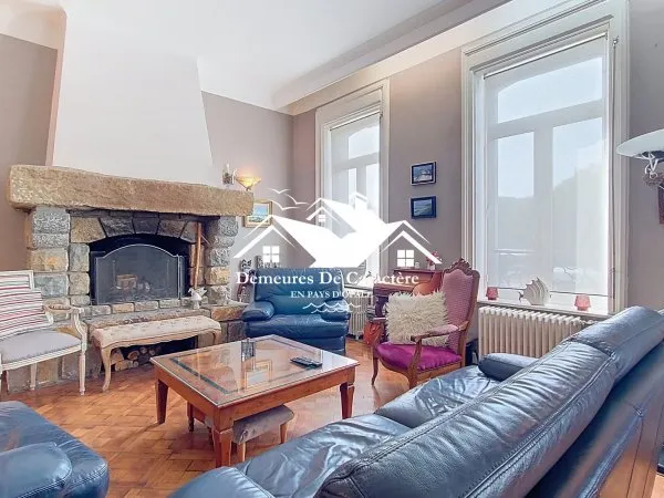 Belle demeure boulonnaise de 400m² 9 chambres