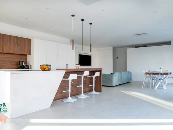 MAISON 140 M2