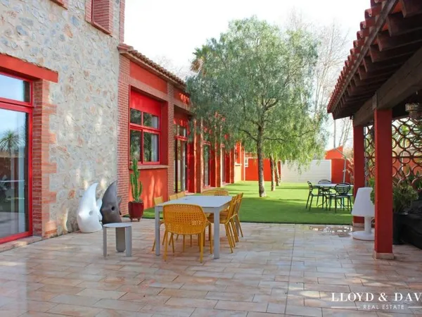 Maison de luxe 6 pièces 276 m²