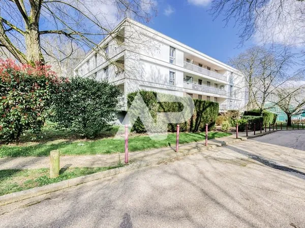 SEVRES RIVE GAUCHE - APPARTEMENT 3 PIECES