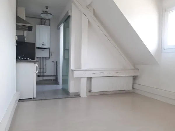 Studio 1 pièce 17 m²