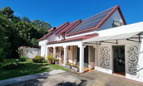 Maison 6 pièces 200 m²