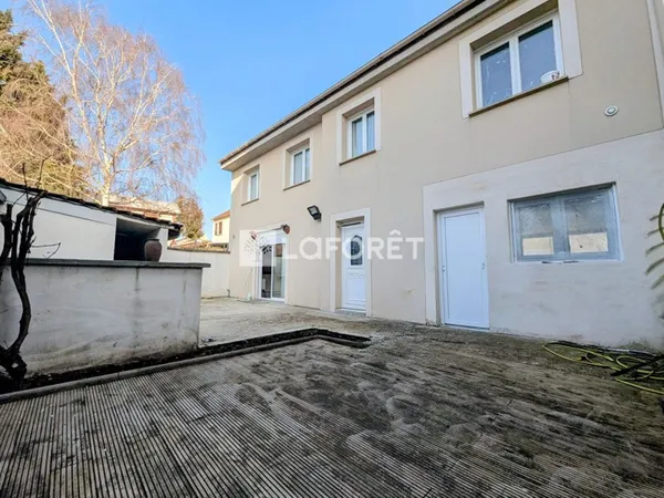 Maison 4 pièces 142 m²