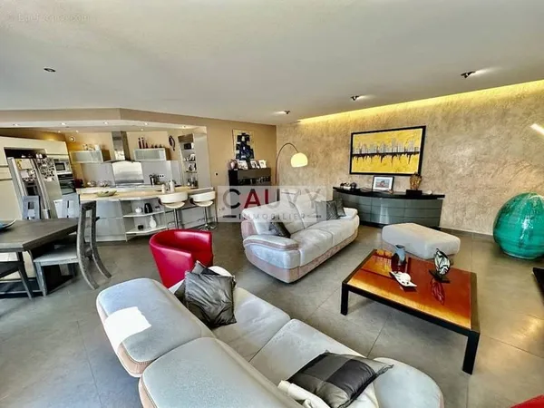 Villa + t3, secteur falaises, cap d'agde (34)