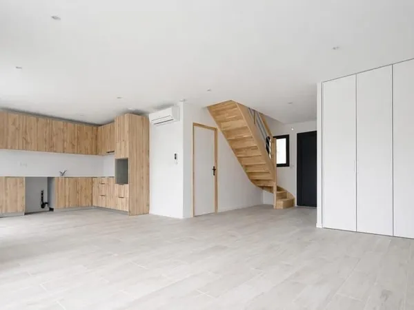 Bessières - Maison individuelle T4, jardin 180 m², garage, DPE A - Disponible immédiatement