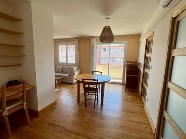 Appartement 2 pièces 52 m²
