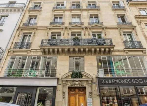 Bureaux 150 m²