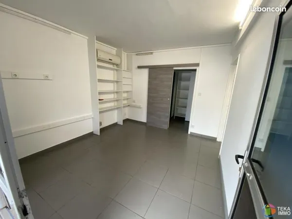 Local commercial 44 m²