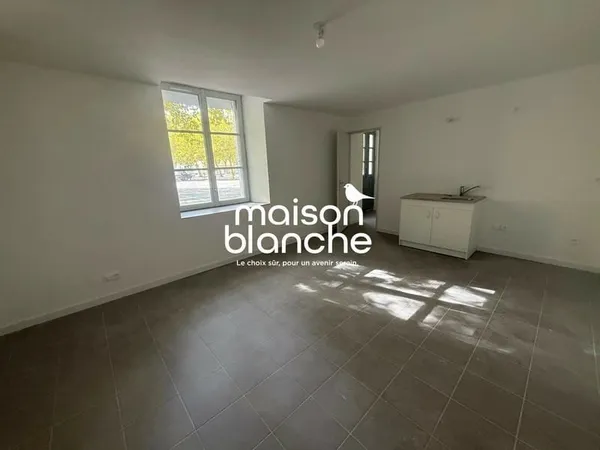 Appartement à louer Lencloître