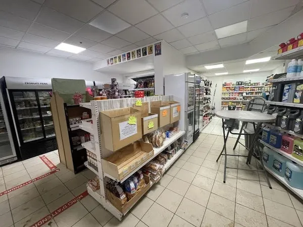 Commerce 1 pièce 290 m²