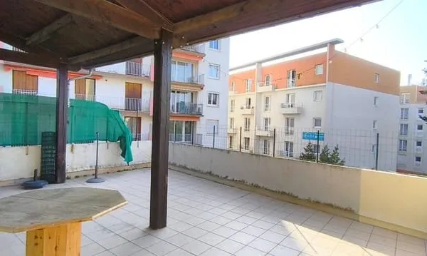 34500 Béziers-t3-terrasse-Champs de mars