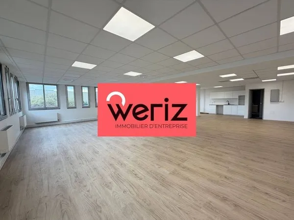 Bureaux 139 m²