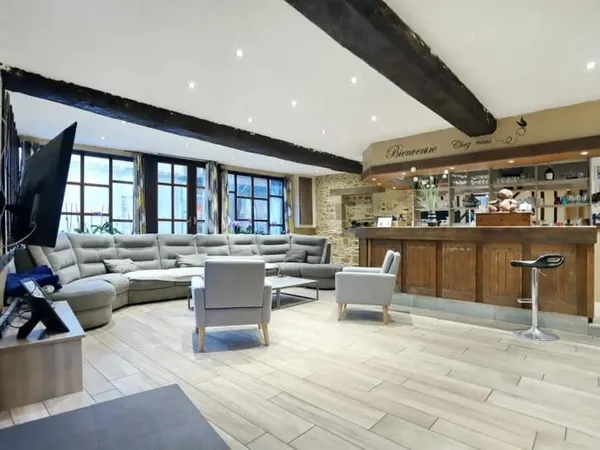 Maison 8 pièces 324 m²