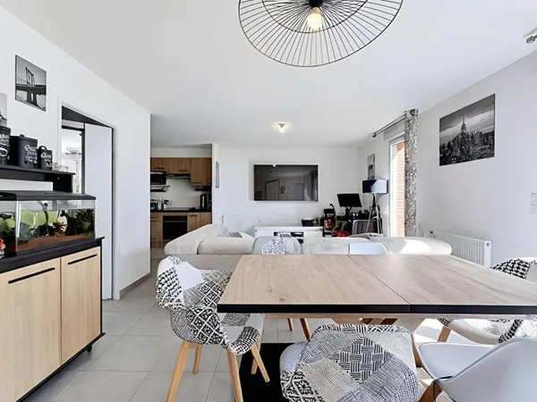 A VENDRE - Toulouse Purpan/Casselardits - Maison récente T4 de 88m² avec jardin et place de parking