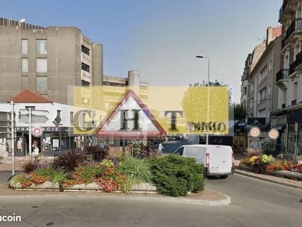 Local industriel 622 m²