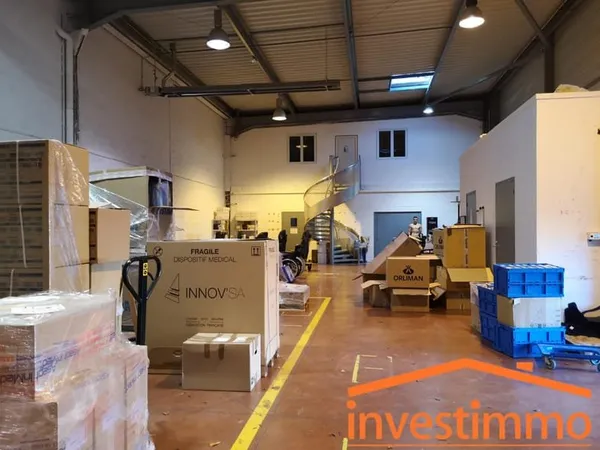 Entrepôt 530 m2 avec bureau zone inquétrie St martin Boulogn