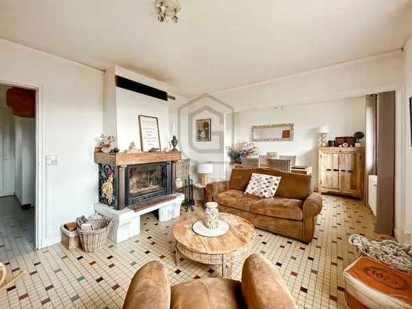 - a Vendre - Maison avec 3 chambres