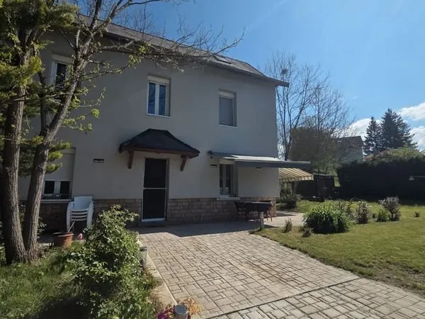 Maison 165 m² avec combles aménagés - Terrain 1070 m² - Proche commodités