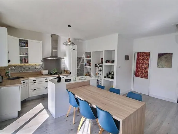 Villa 4 pièces 120 m²