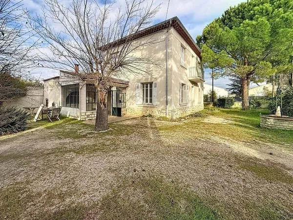 Maison 6 pièces 148 m²