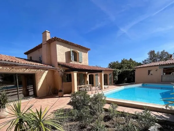 Villa provençale proche de la plage - 5 chambres