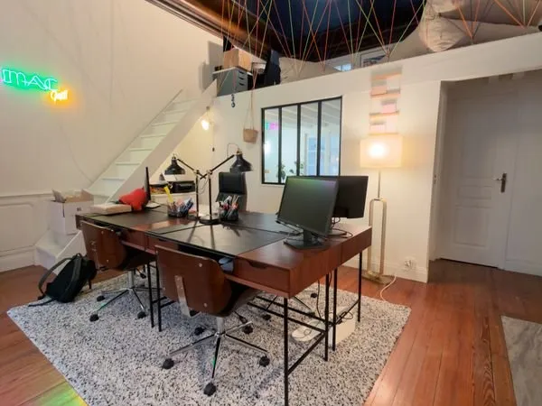 Bureau 70 m² - Cours du Chapeau Rouge - Bordeaux Centre - Disponible immédiatement