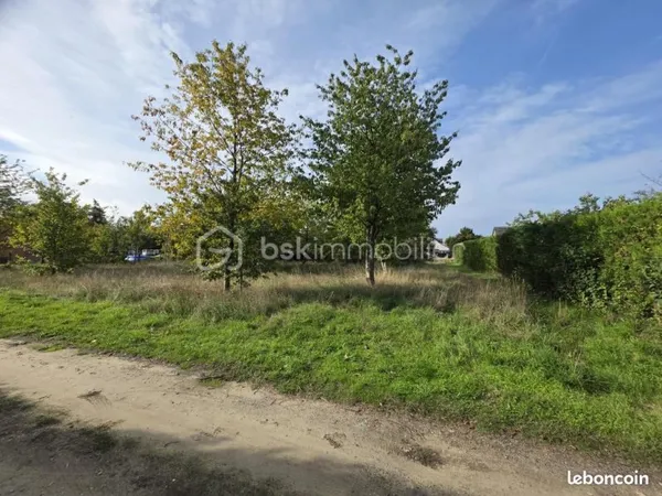 Terrain 1 831 m² Cerans Foulletourte