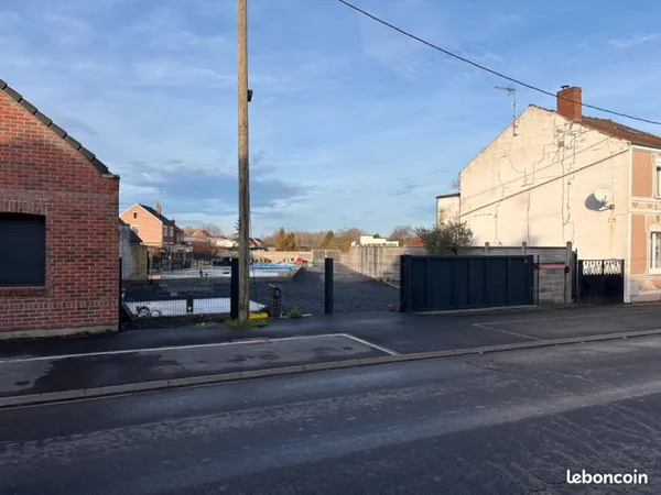 Terrain constructible 1400m2