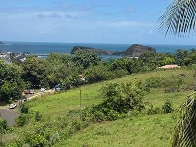 A VENDRE, sainte Marie, terrain de 9600m2