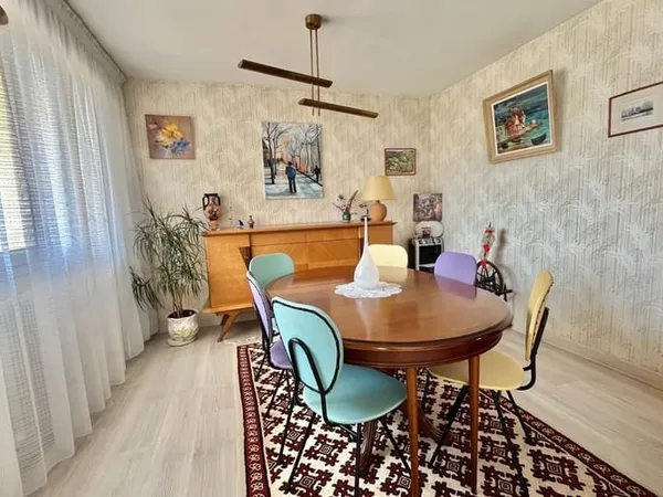 Appartement 5 pièces 97 m²