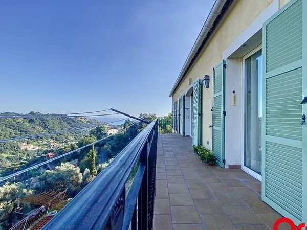 Maison 11 pièces 516 m²