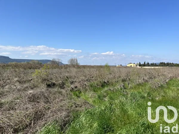 Terrain 6585 m²