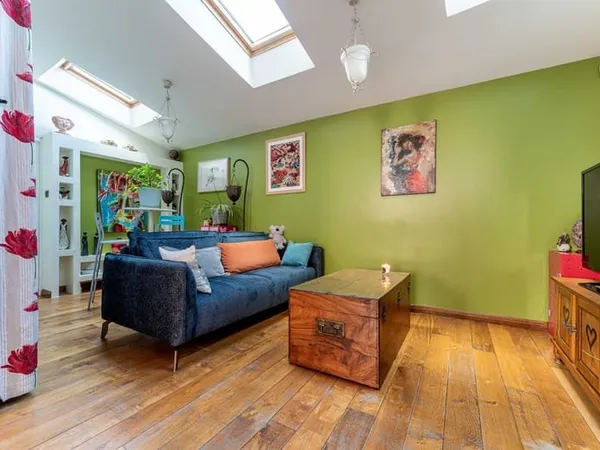 T5 123 m2 4 chambres avec garage à Fontaines-sur-Saône