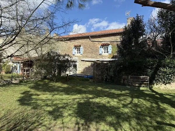 Maison de village