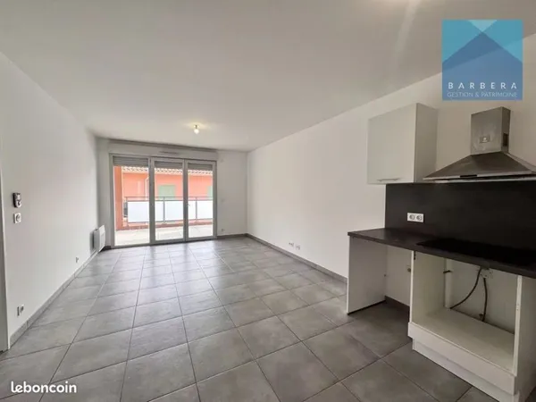 Appartement 4 pièces 77 m²
