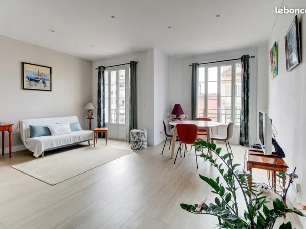 Appartement 2 pièces 61 m²