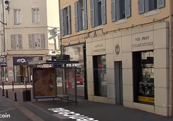 Local commercial 30 m²