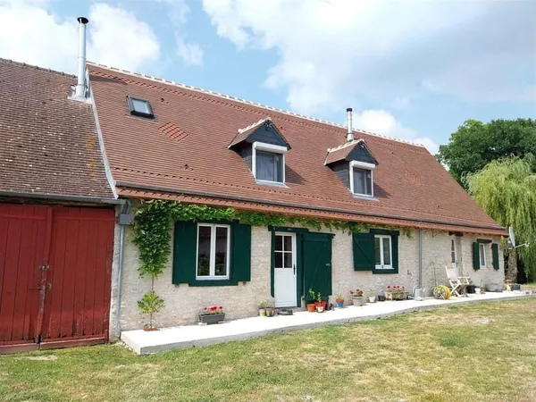 Fermette avec gite à vendre proche Mezières en Brenne 36