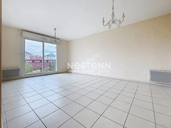Appartement Avrillé - 2 chambres - balcon - stationnement sous-sol