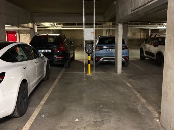 Parking/box