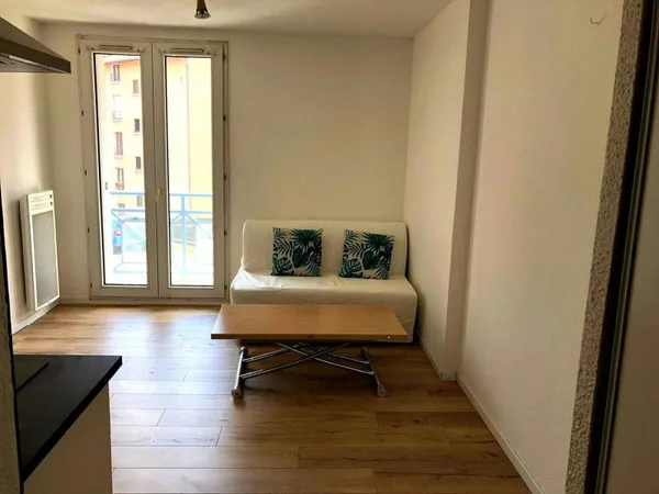 Studio 1 pièce 20 m²
