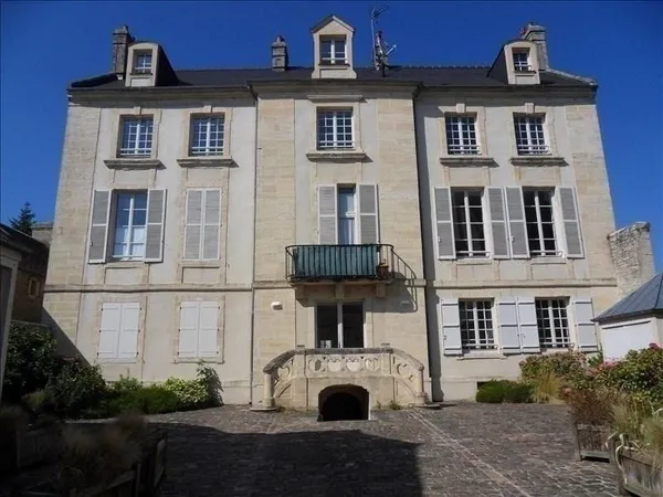 Appartement 4 pièces - 93m2 BAYEUX CENTRE